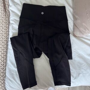 Black Lululemon leggings - In Movement Everlux 25”